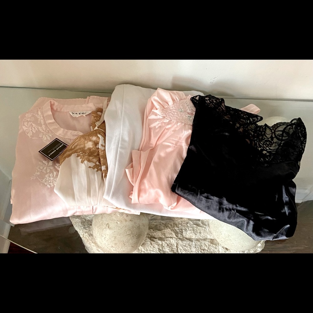 Lot of 5 Vintage Lingerie Robe Nightgowns